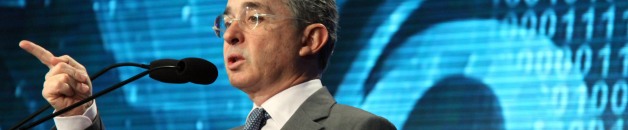 Alvaro Uribe (FRANCISCO GUASCO/CUARTOSCURO.COM)